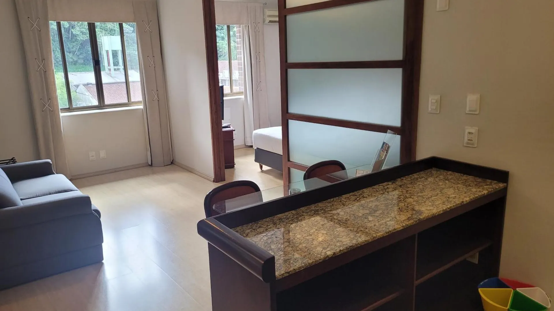Apartamento No Hotel Mercure ジョインヴィレ アパート